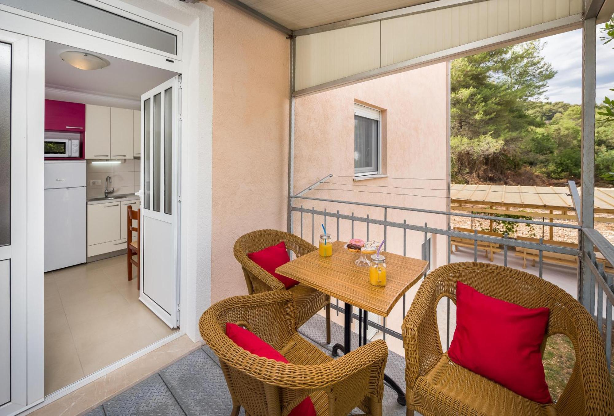 Apartment Krzelj โตรกีร์ ห้อง รูปภาพ