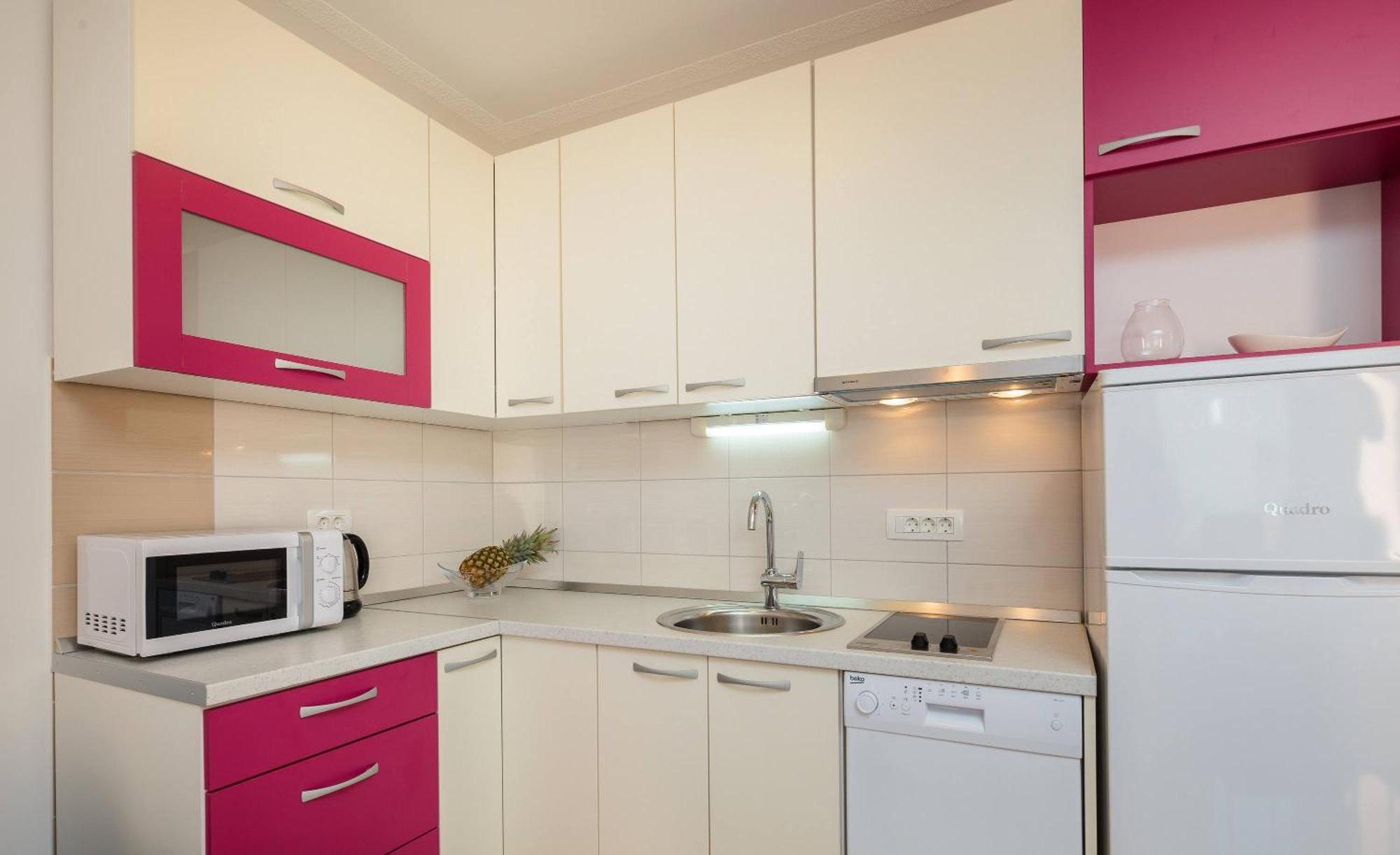 Apartment Krzelj โตรกีร์ ภายนอก รูปภาพ
